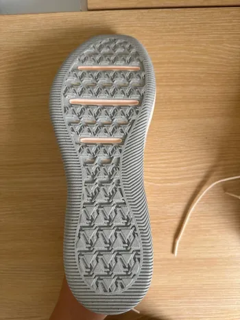 Used Nike Running Shoes bike — image 4 of 7