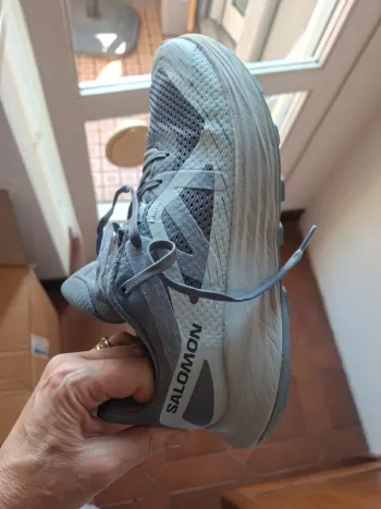 Used Salomon Running Shoes bike — image 4 of 4