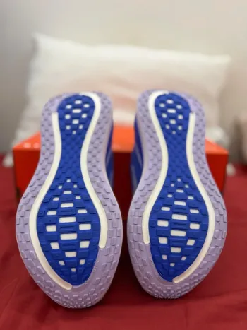Použité Nike Vomero Plus bike — obrázek 5 z 7