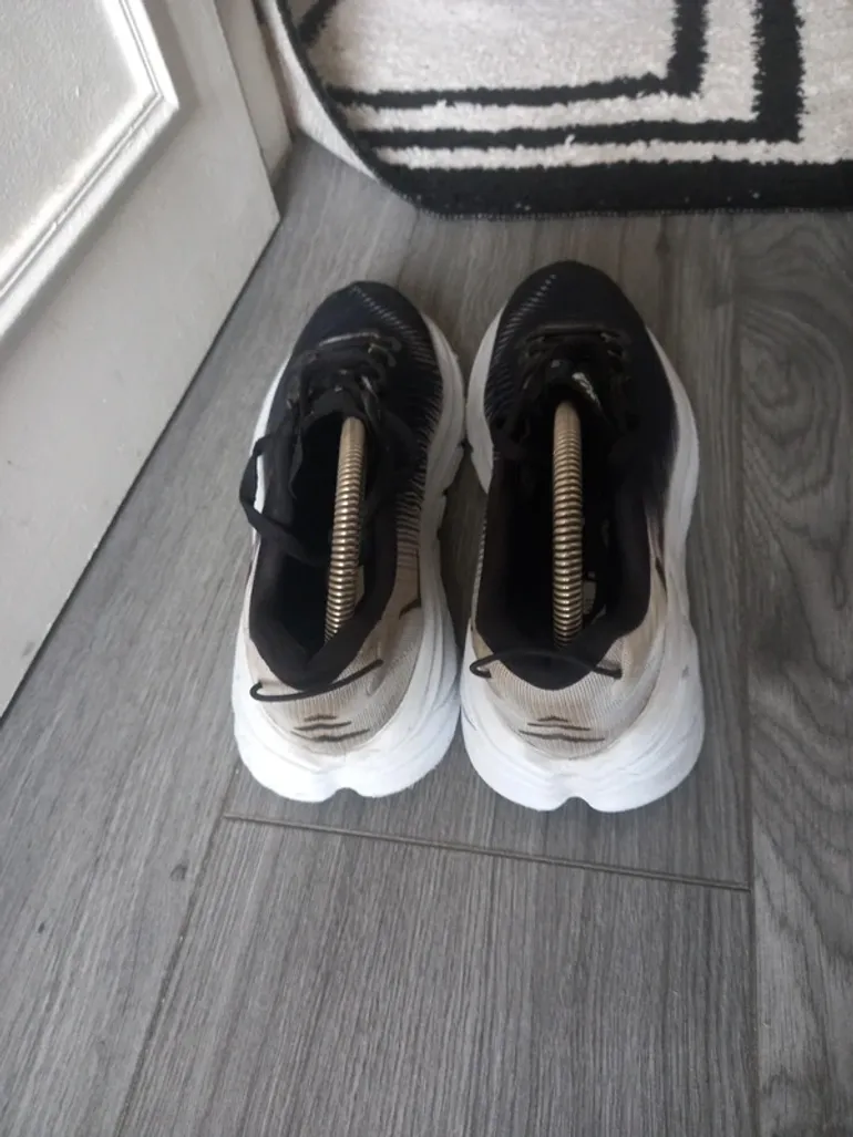 Hoka One One Running Shoes bike d'occasion — image 4 sur 7