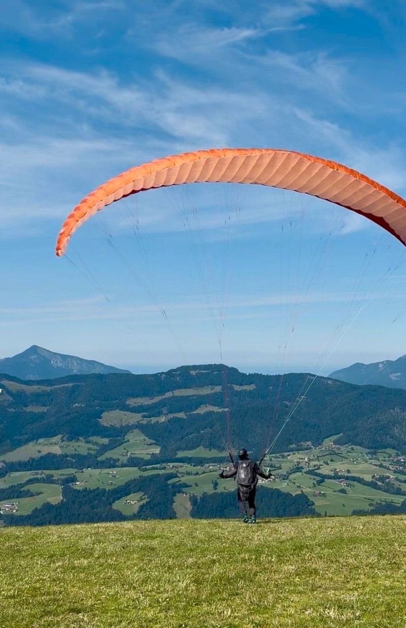 Used Orange GIN Calypso 2 2024 Paragliding