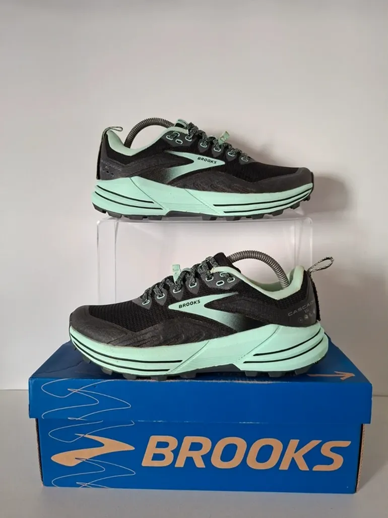 Used Brooks Cascadia 16 bike — image 2 of 14