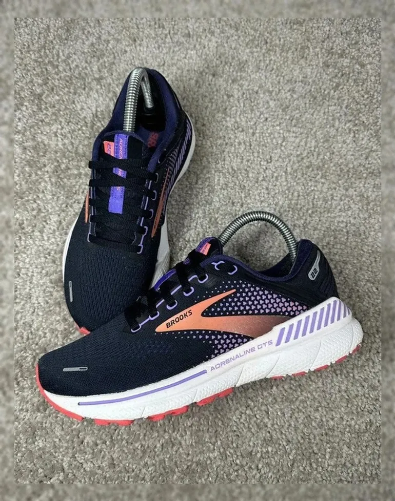 Brooks Adrenaline GTS 22 bike d'occasion — image 2 sur 10