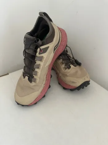 Used Saucony Peregrine 13 Running Shoes