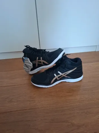 Used Asics Scarpe bike — image 4 of 4