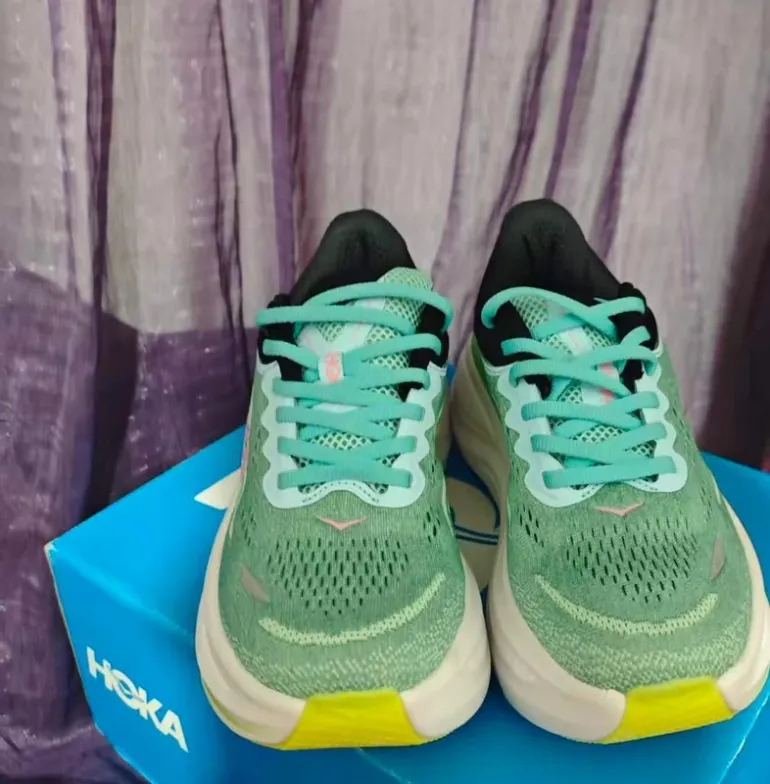 Käytetty Rose Hoka Laufschuhe bike — kuva 2 / 4