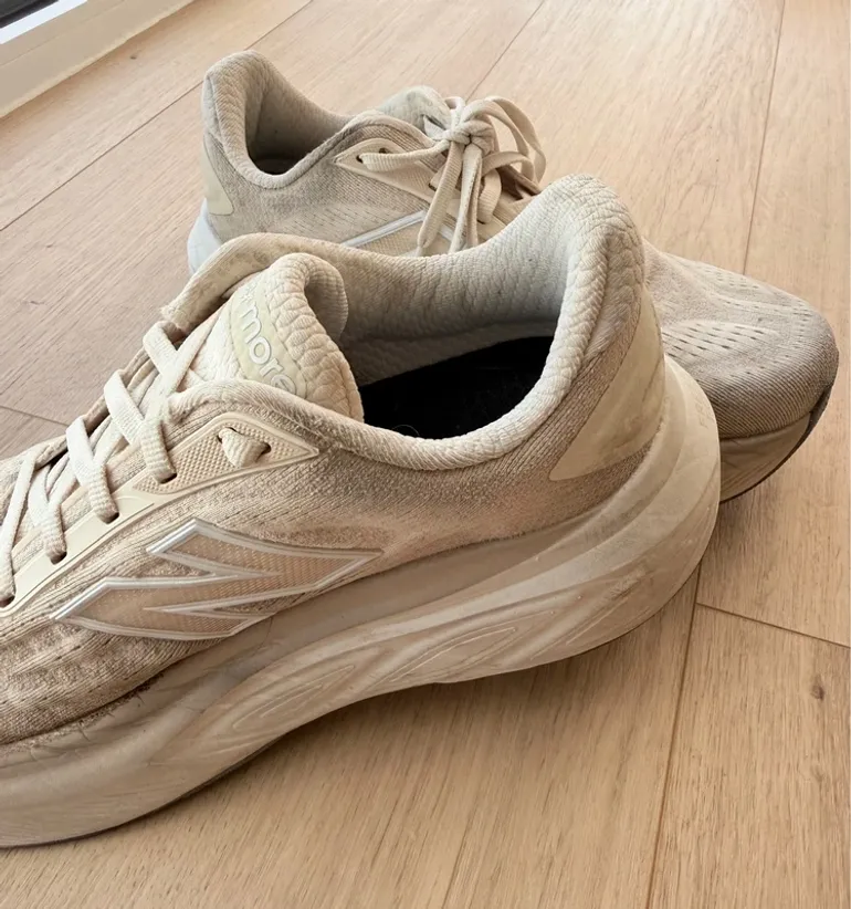 Used New Balance Fresh Foam X More v6 bike — image 2 of 3