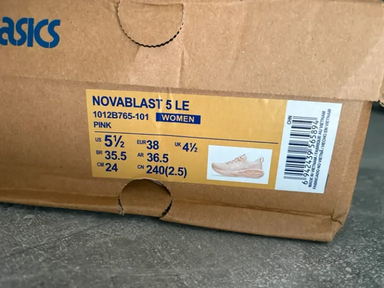 Used Asics Novablast 5 bike — image 5 of 5