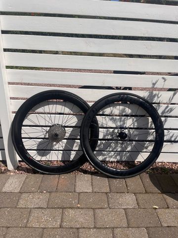 Brugt Attaque 50 mm Carbon wheels 2024 bike — billede 8 af 11