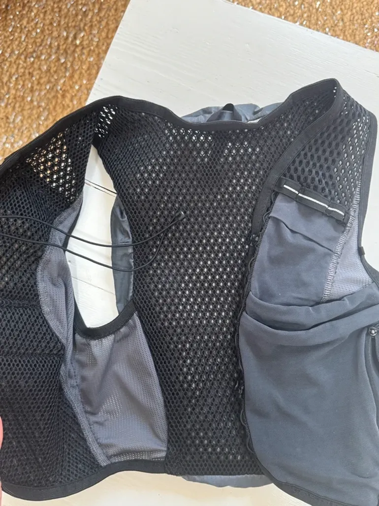 Used Salomon Active Skin 8 bike — image 2 of 4