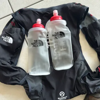 Gebrauchtes The North Face Run Vest 5L bike — Bild 3 von 3