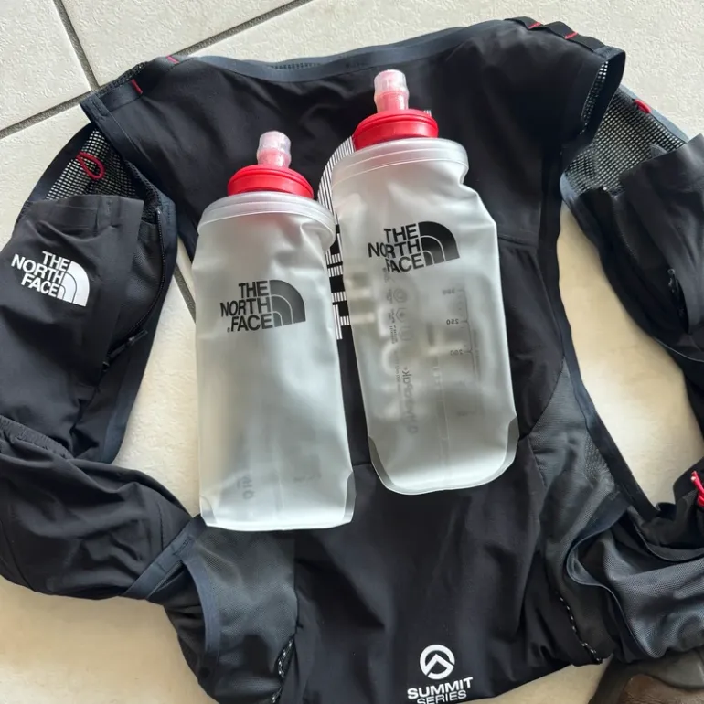 Gebrauchtes The North Face Run Vest 5L bike — Bild 3 von 3
