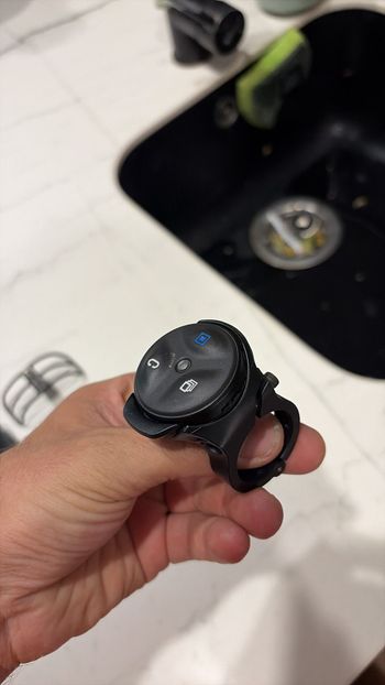Used Garmin Edge Remote 2024 bike — image 2 of 5