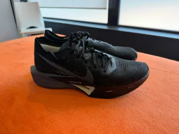 Nike Vaporfly 3 Next bike usato — immagine 2 di 6