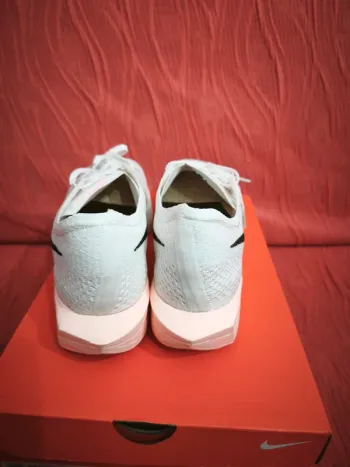 Used Nike Vaporfly 3 bike — image 3 of 6