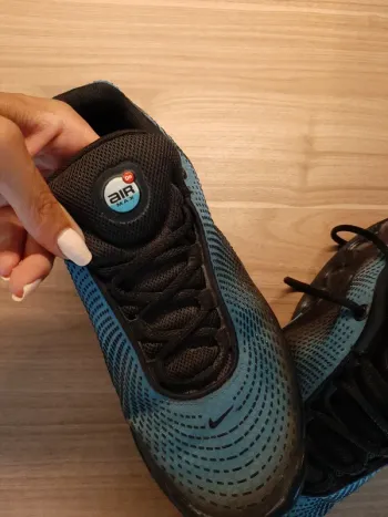 Used Nike Air Max bike — image 11 of 12