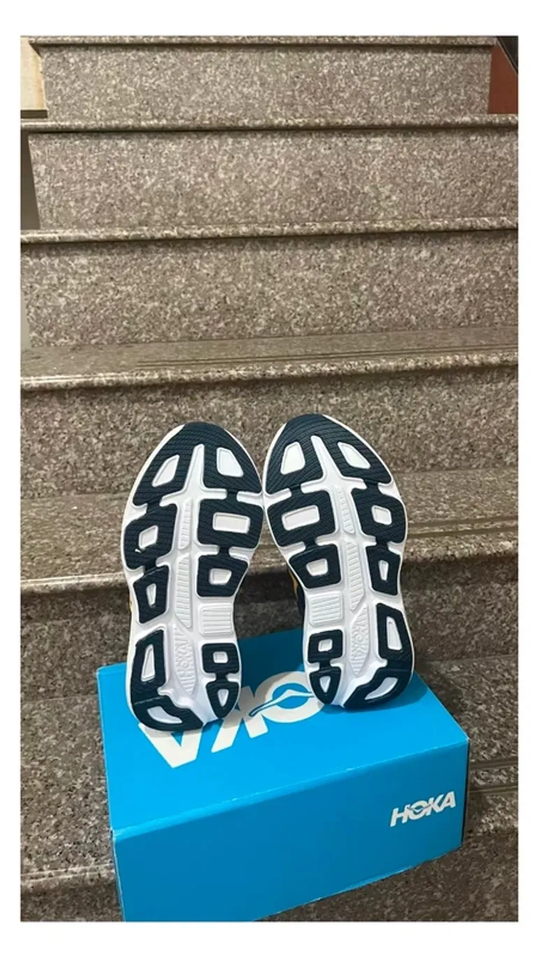Used Hoka Shoes bike — image 5 of 6