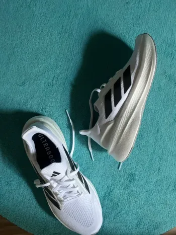 Used Adidas Ultraboost bike — image 5 of 7