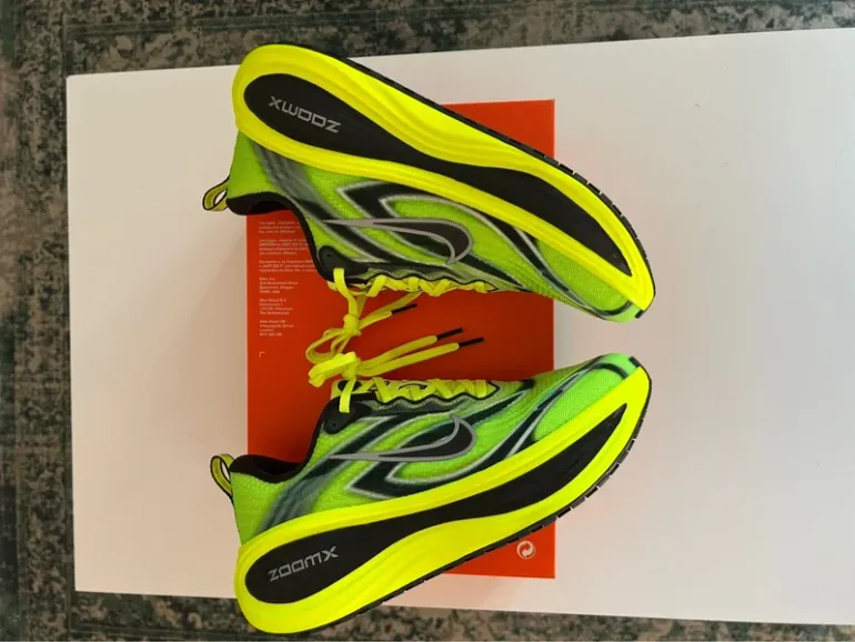 Used Nike Vomero Plus SE bike — image 7 of 12