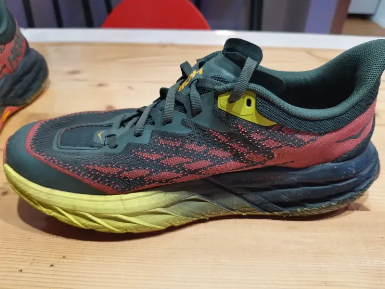 Used Hoka Speedgoat 5 bike — image 3 of 8