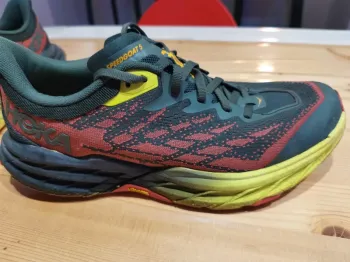 Used Hoka Speedgoat 5 bike — image 2 of 8