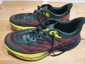 Used Hoka Speedgoat 5 bike — image 7 of 8