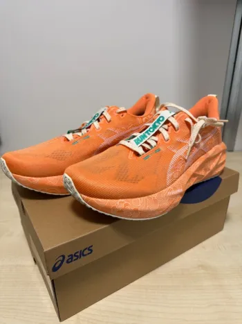Used Asics Novablast 5 Tokyo Running Shoes