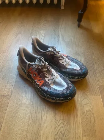 Tweedehands Hoka Speedgoat 6 Running Shoes