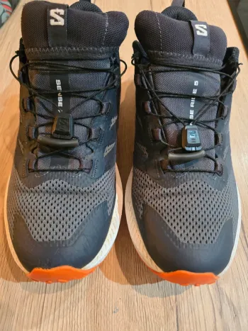 Used Salomon Sense Ride 5 Running Shoes