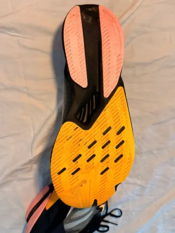 Used Adidas adizero boston 12 bike — image 3 of 6