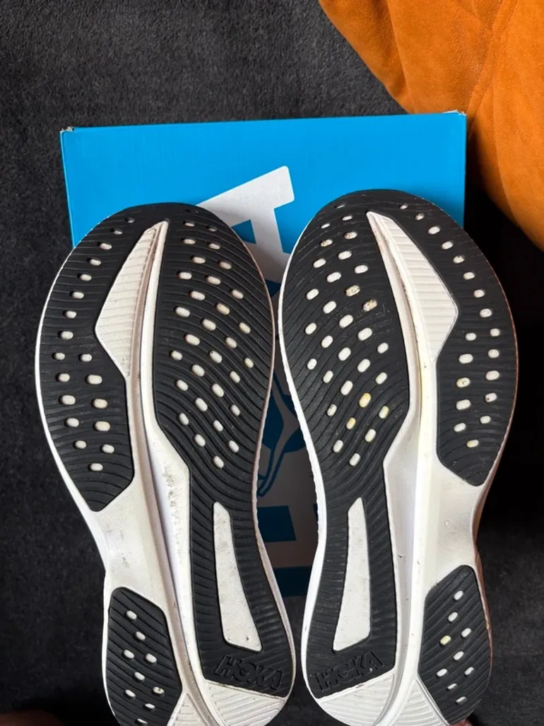 Used Hoka Mach 6 bike — image 7 of 10
