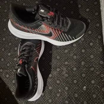 Gebrauchtes Nike Sportschuhe Running Shoes