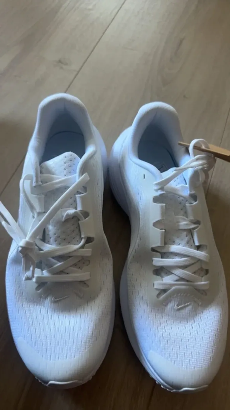 Tweedehands Nike Downshifter 14 bike — afbeelding 2 van 5
