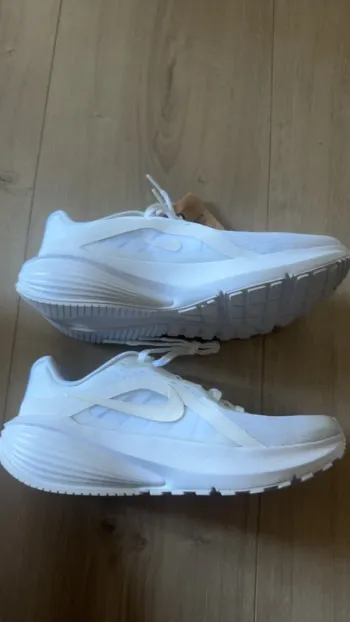 Tweedehands Nike Downshifter 14 bike — afbeelding 4 van 5
