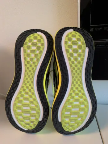 Used Nike Vomero plus SE bike — image 5 of 9