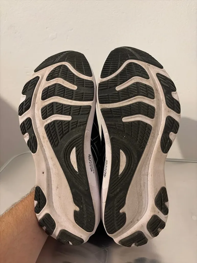 Used Asics Gel-Kayano 32 bike — image 6 of 7