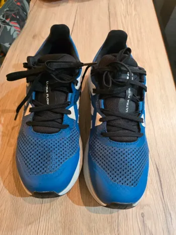 Salomon Ultra Flow Running Shoes d'occasion