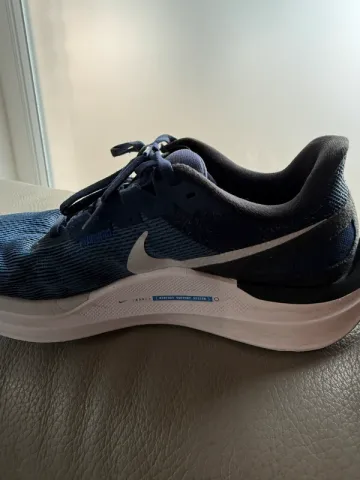 Nike Air Zoom Structure 25 Running Shoes de segunda mano