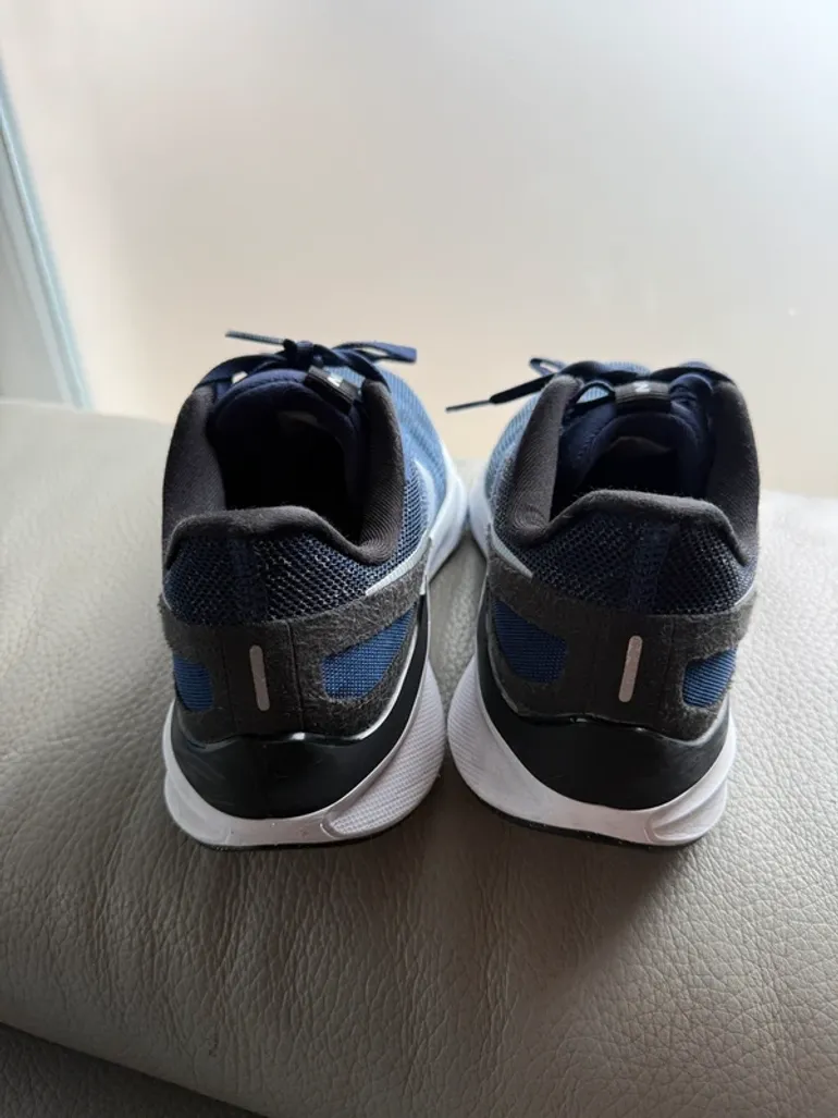 Brugt Nike Air Zoom Structure 25 bike — billede 4 af 9