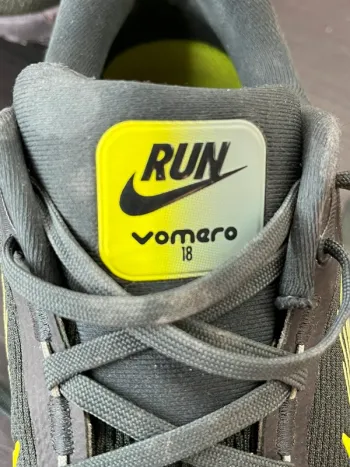 Used Nike Vomero 18 bike — image 14 of 15
