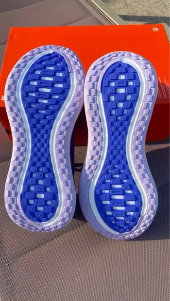 Używany Nike Vomero Plus bike — zdjęcie 6 z 7