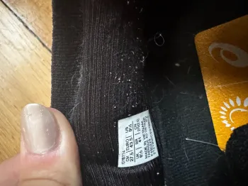 Used Asics Gel Nimbus 25 bike — image 7 of 9