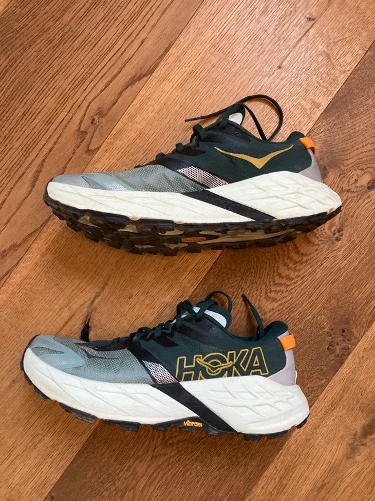 Used Hoka Speedgoat 7 bike — image 2 of 5