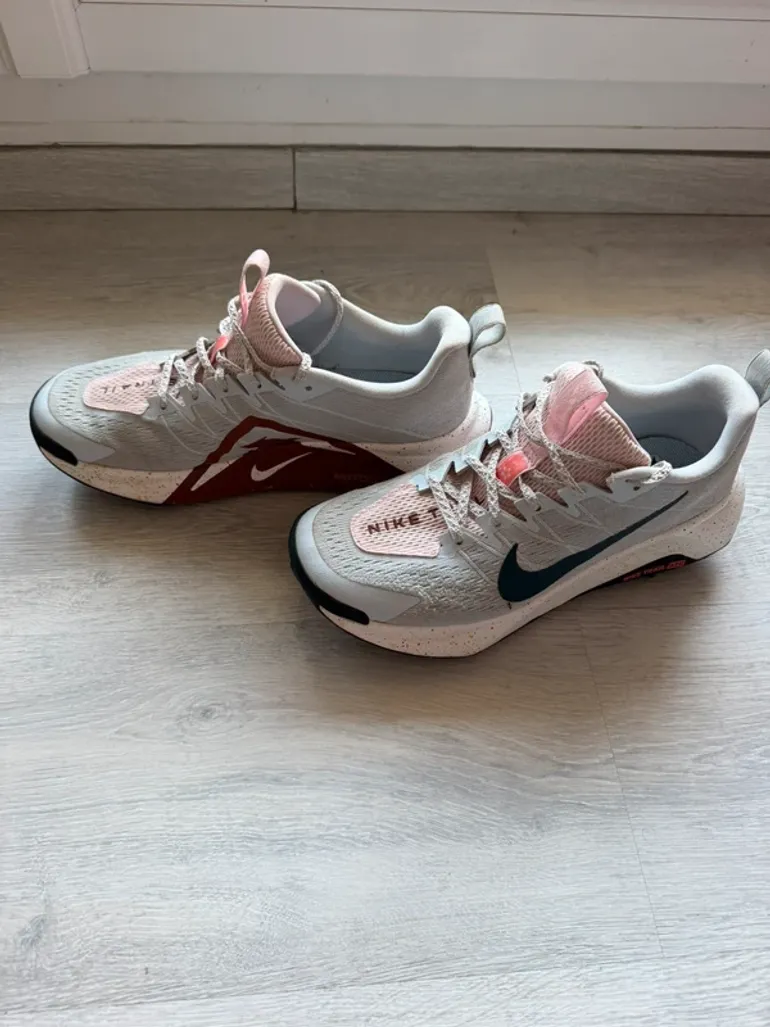 Used Nike Wildhorse 10 bike — image 3 of 5