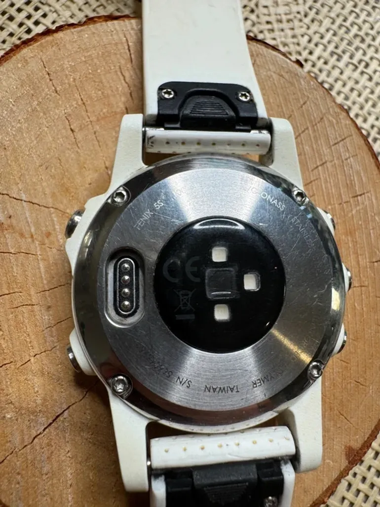 Used Garmin Fénix 5S bike — image 7 of 14