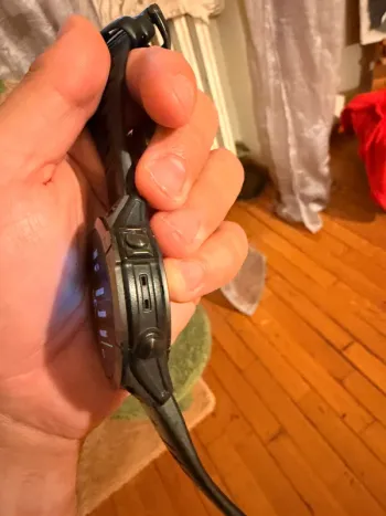 Used Garmin Epix Pro 2 47mm bike — image 5 of 5