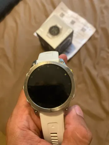Used Garmin Epix Gen 2 Sapphire bike — image 4 of 4