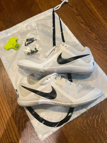 Brugt Nike Spikes Athletics Running Shoes
