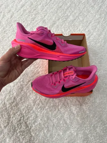 Brugt Pegasus 41 Running Shoes
