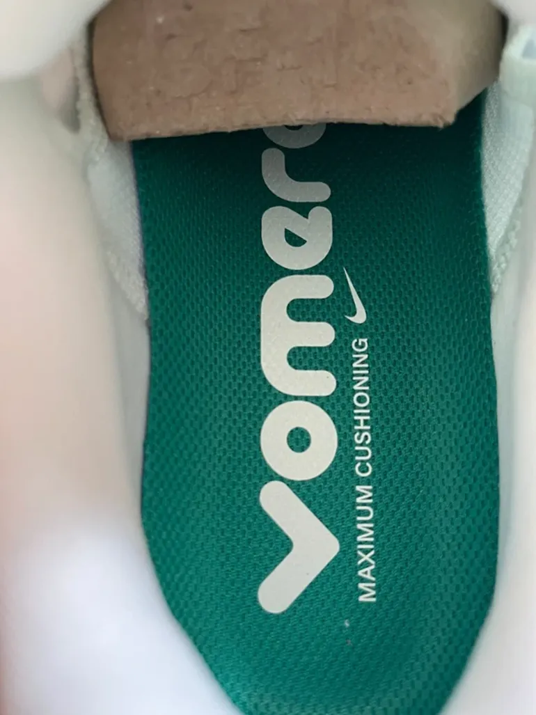 Nike Vomero 18 bike usato — immagine 7 di 8